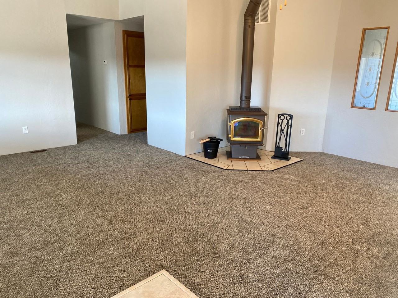 12682 Sw Hood View Pl - Photo 5 of 28