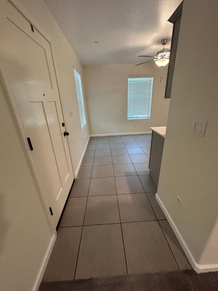 2249 Hough Ave - Photo 6 of 28
