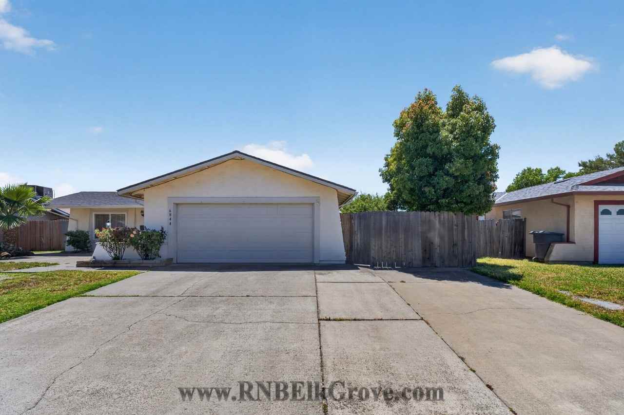 6844 Sandrock Way - Photo 3 of 47