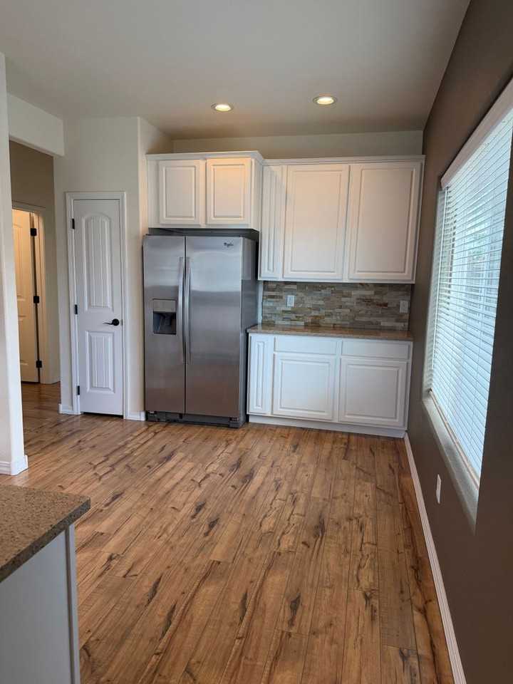 1708 College Park Dr - Photo 4 of 16