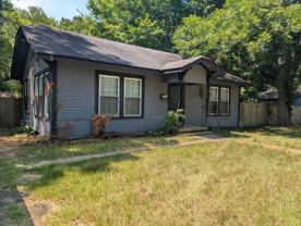 709 W 26th St - Photo 1 of 1