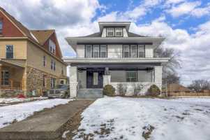 featured image of 2618 E 28th St