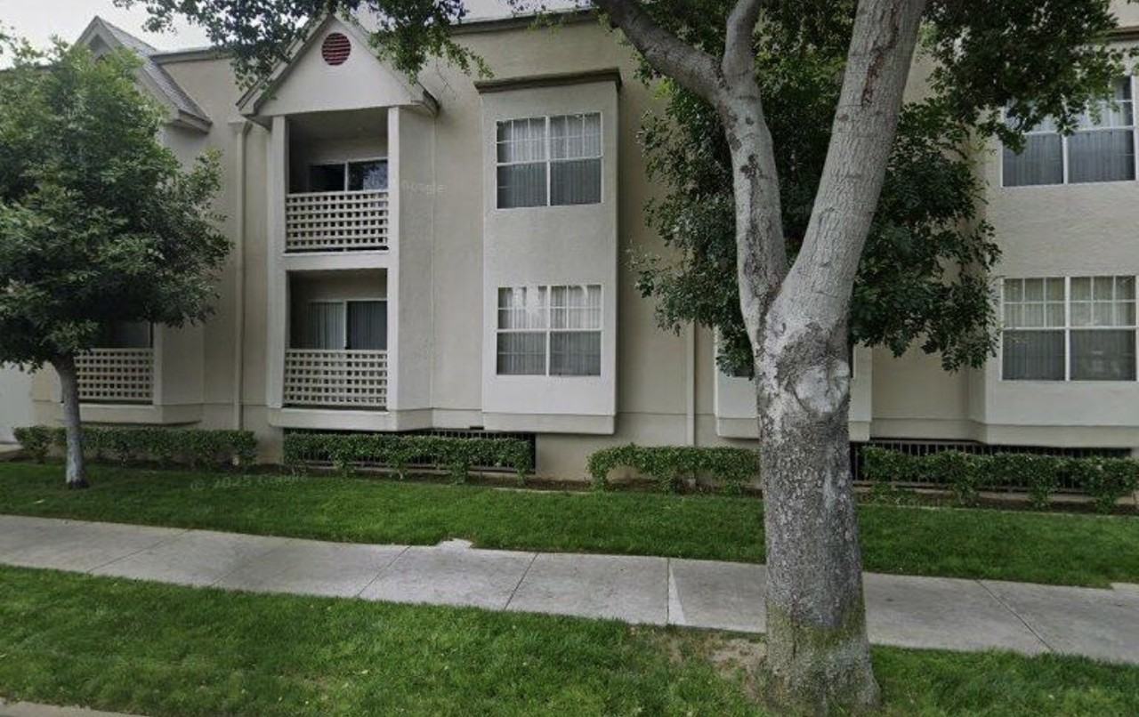 525 N Curtis - Oakmont Plaza - Photo 2 of 9