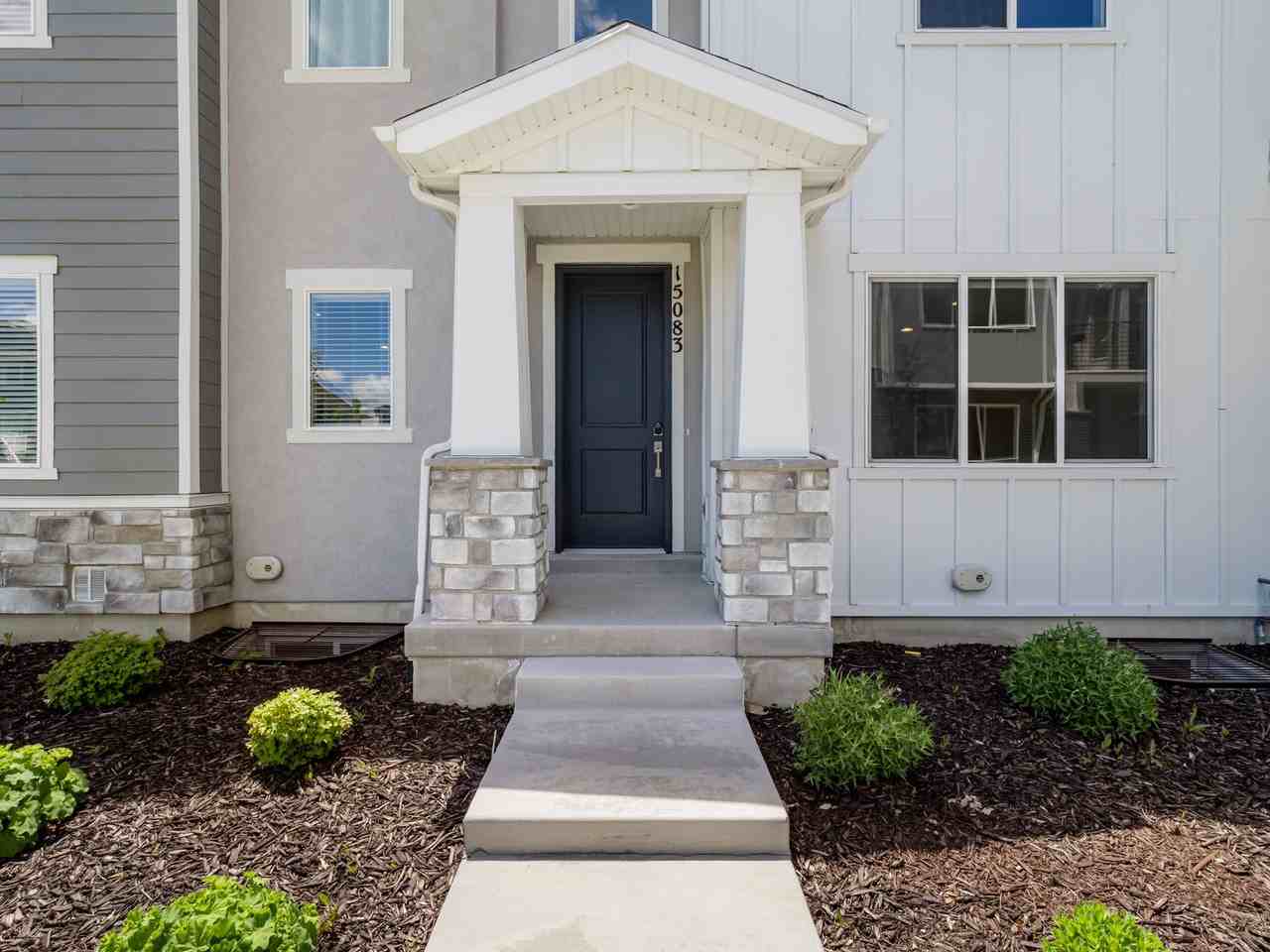 15083 S Reins Way