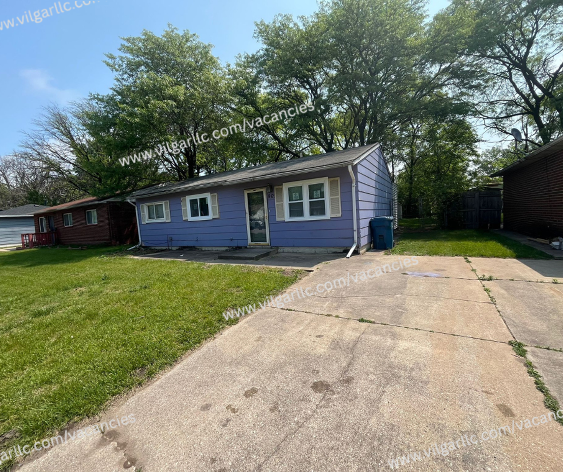 969 Stevenson St - Photo 4 of 25