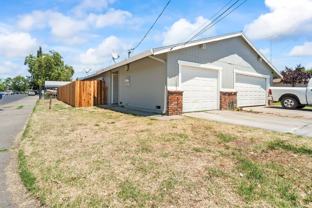 3800 Lily St - Photo 1 of 1