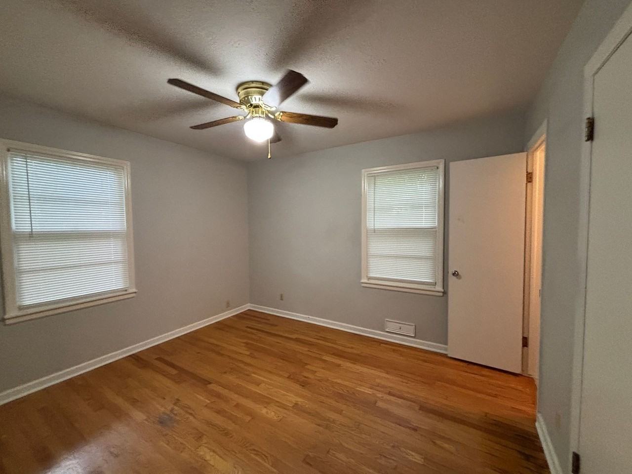 9305 E 69th St - Photo 5 of 12