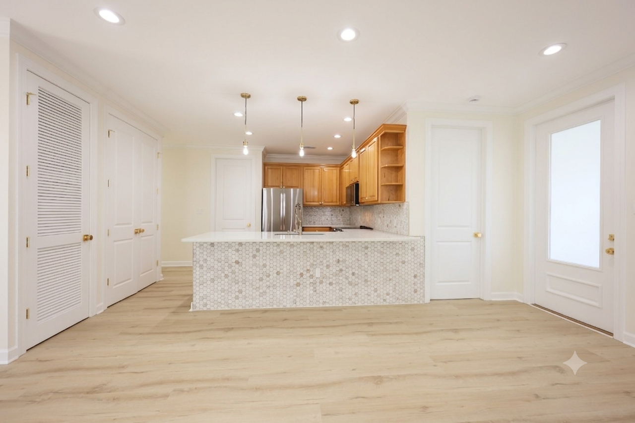 174 S Zander Way - Photo 4 of 32