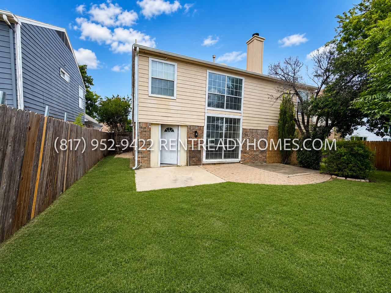 3405 Plantation Ln - Photo 2 of 19