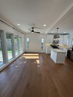 featured image of 631 N Monroe St