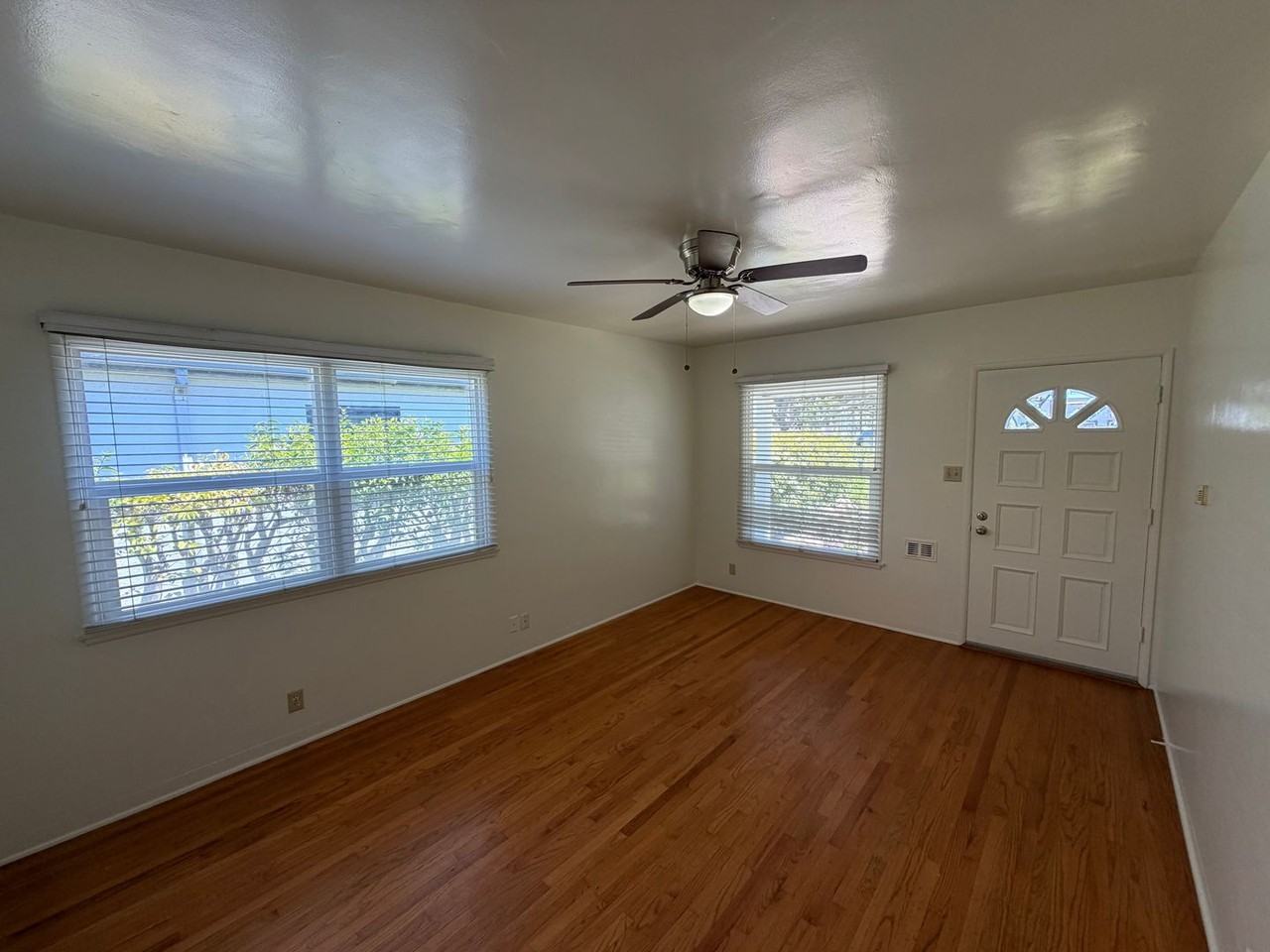 119 Liberty St #A - Photo 7 of 11