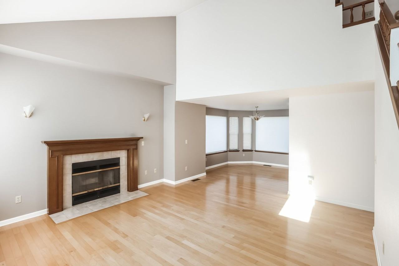 35916 23rd Pl S - Photo 3 of 36
