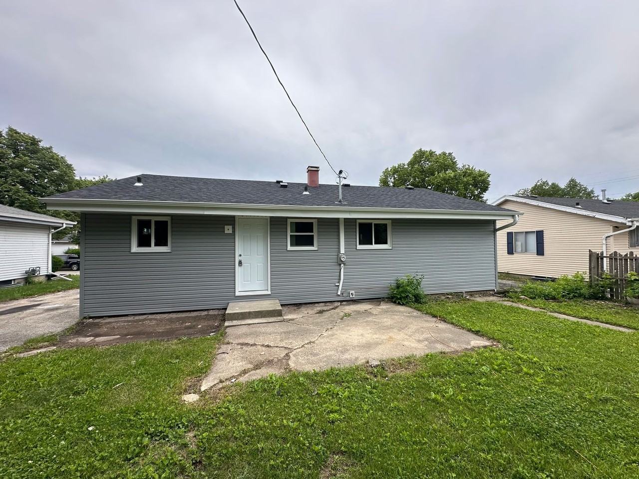 6656 W Brentwood Ave - Photo 3 of 12