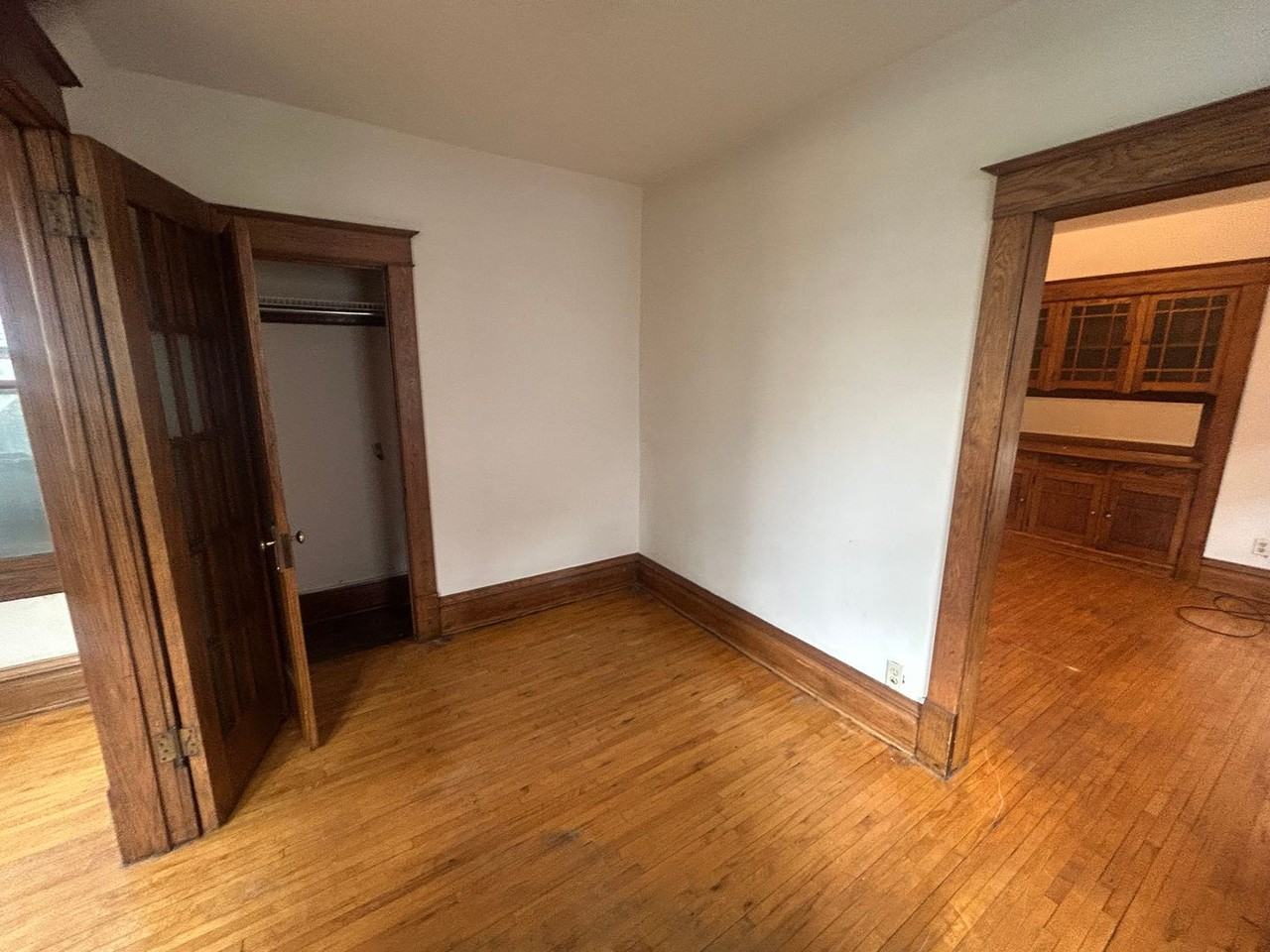 702 Holly Ave - Photo 2 of 10