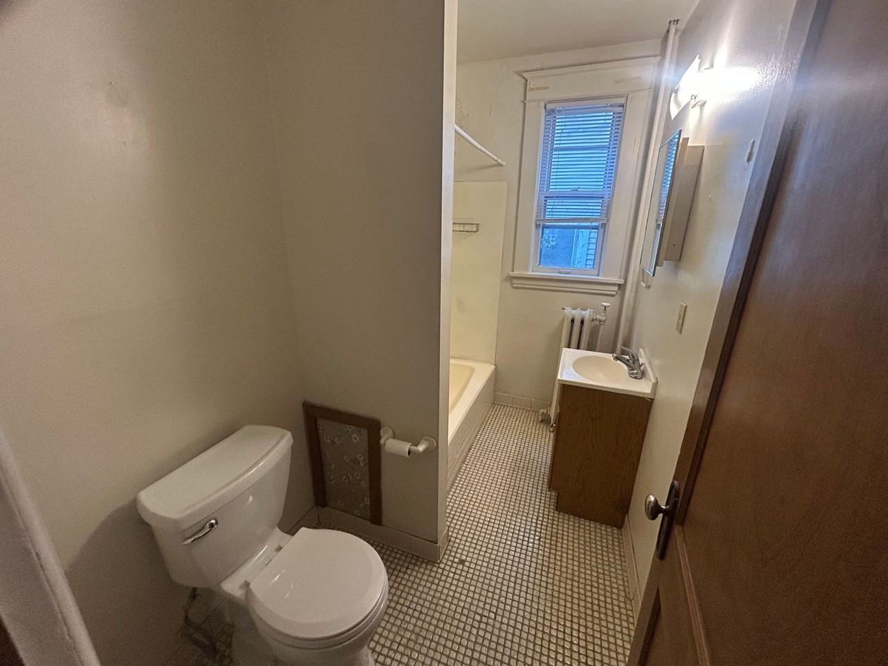 702 Holly Ave - Photo 7 of 10