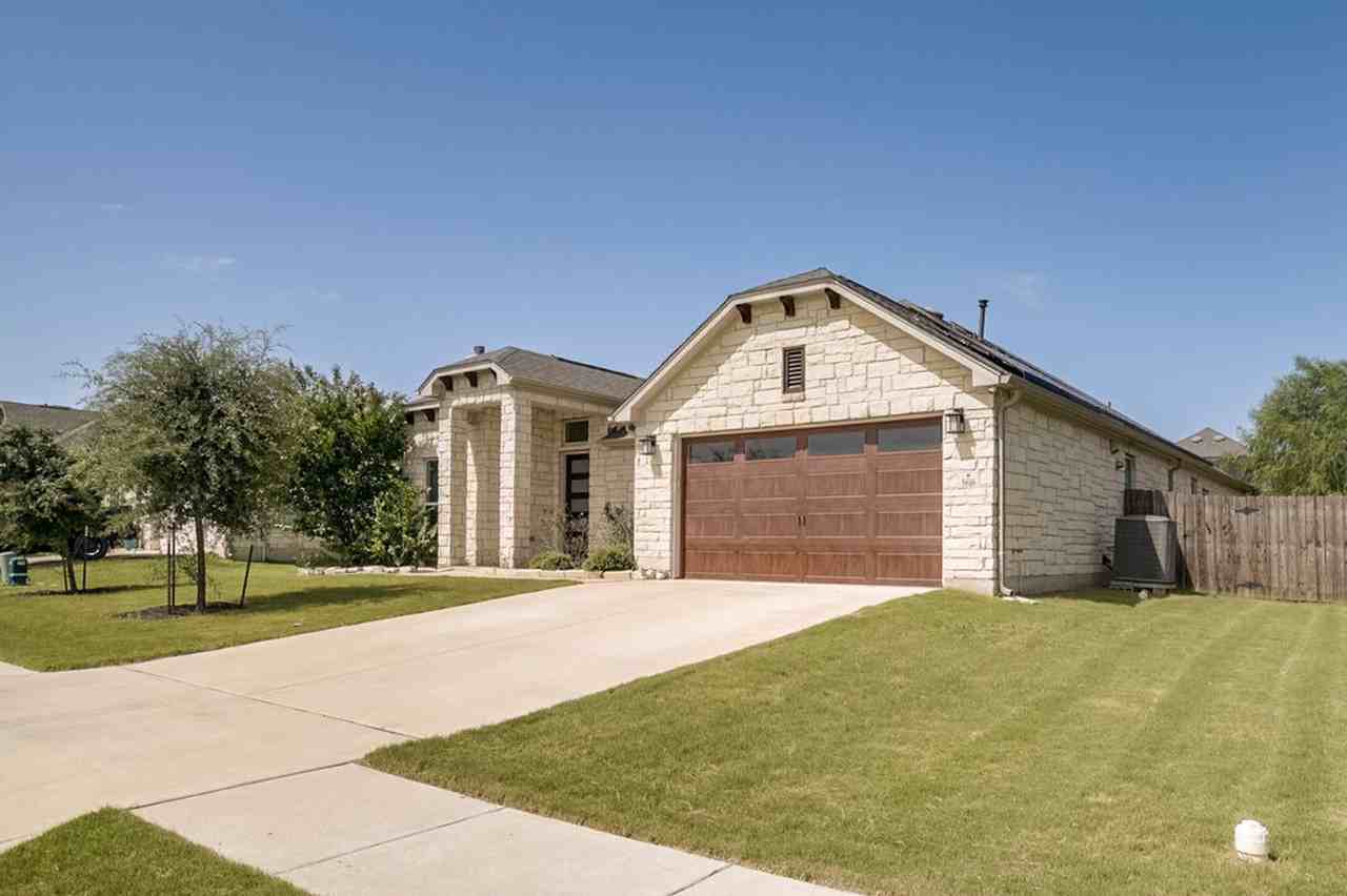 5616 Monrovia Ln - Photo 2 of 20