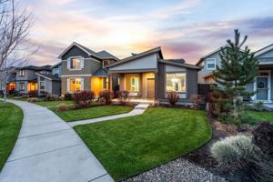 featured image of 3886 Sw Coyote Ln