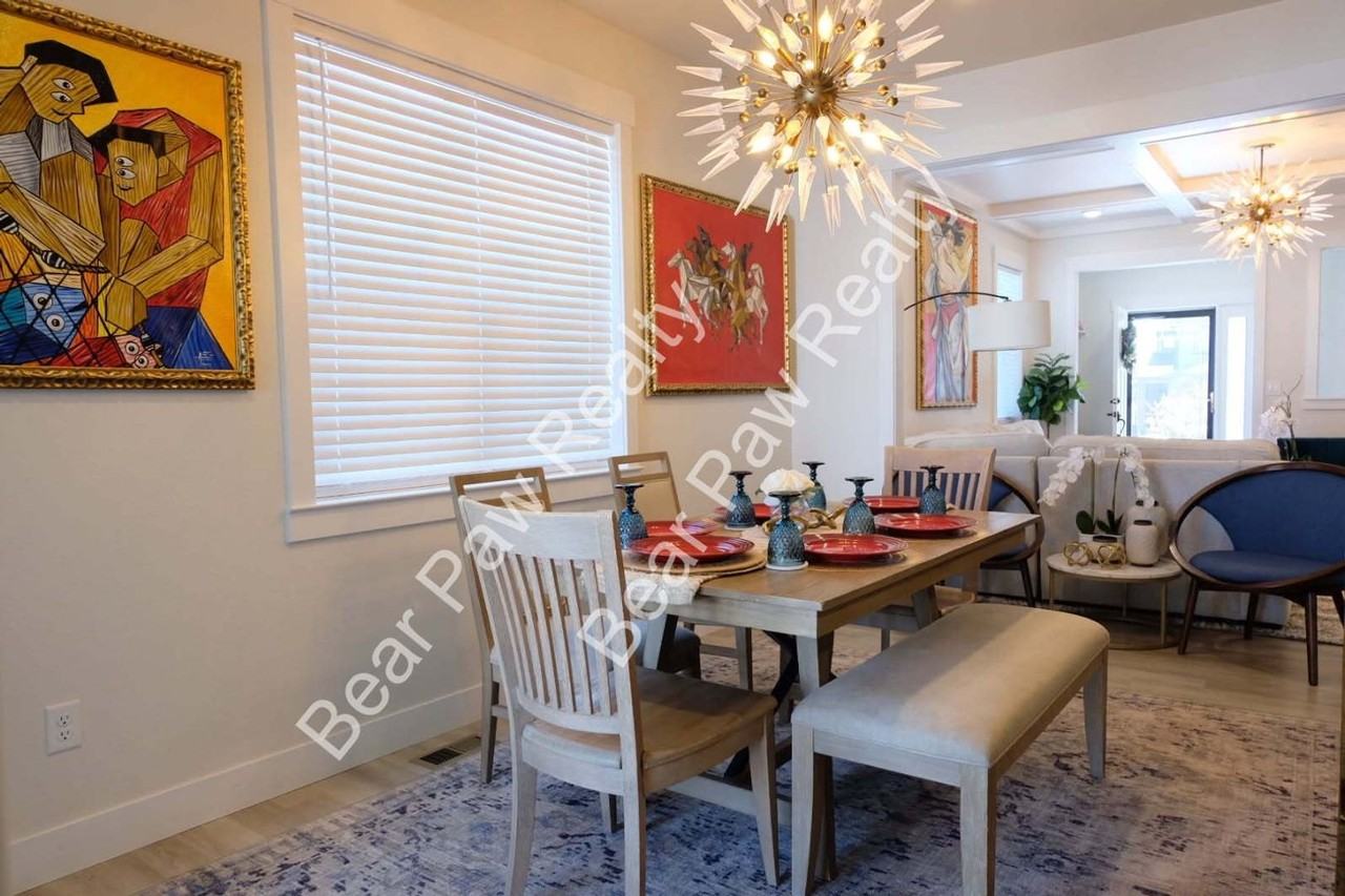 3523 Red Feather Trl - Photo 3 of 19