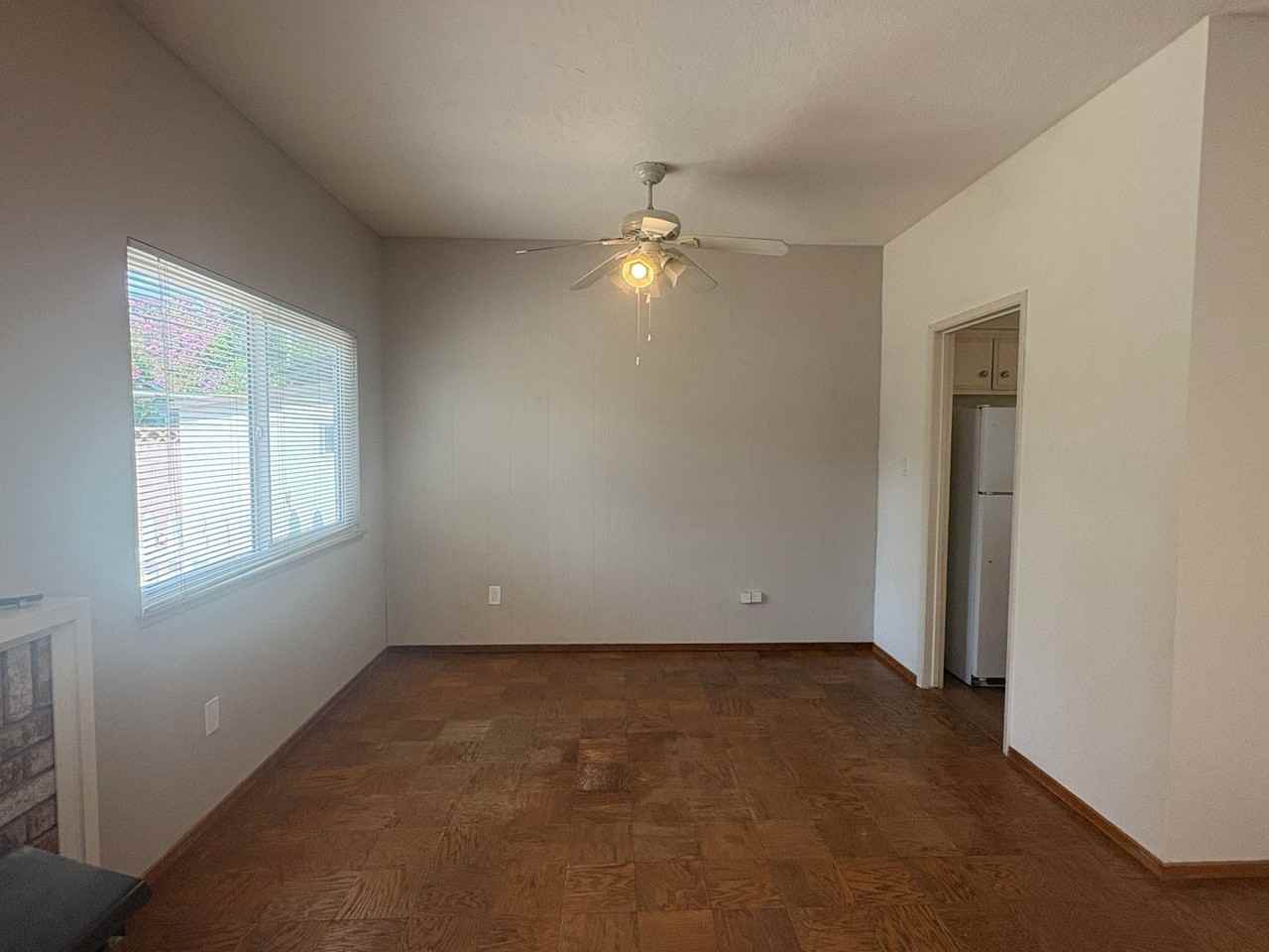 3046 Notre Dame Dr - Photo 7 of 13