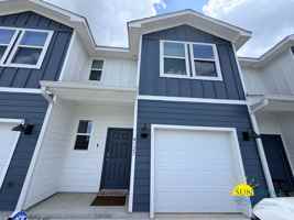 featured image of 4217 4217 Pendragon Circle