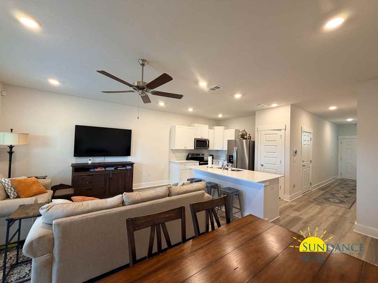 4217 4217 Pendragon Circle - Photo 3 of 27