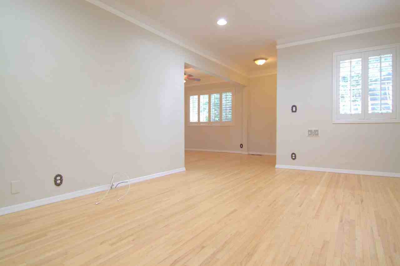 1440 N Pass Ave - Photo 3 of 21