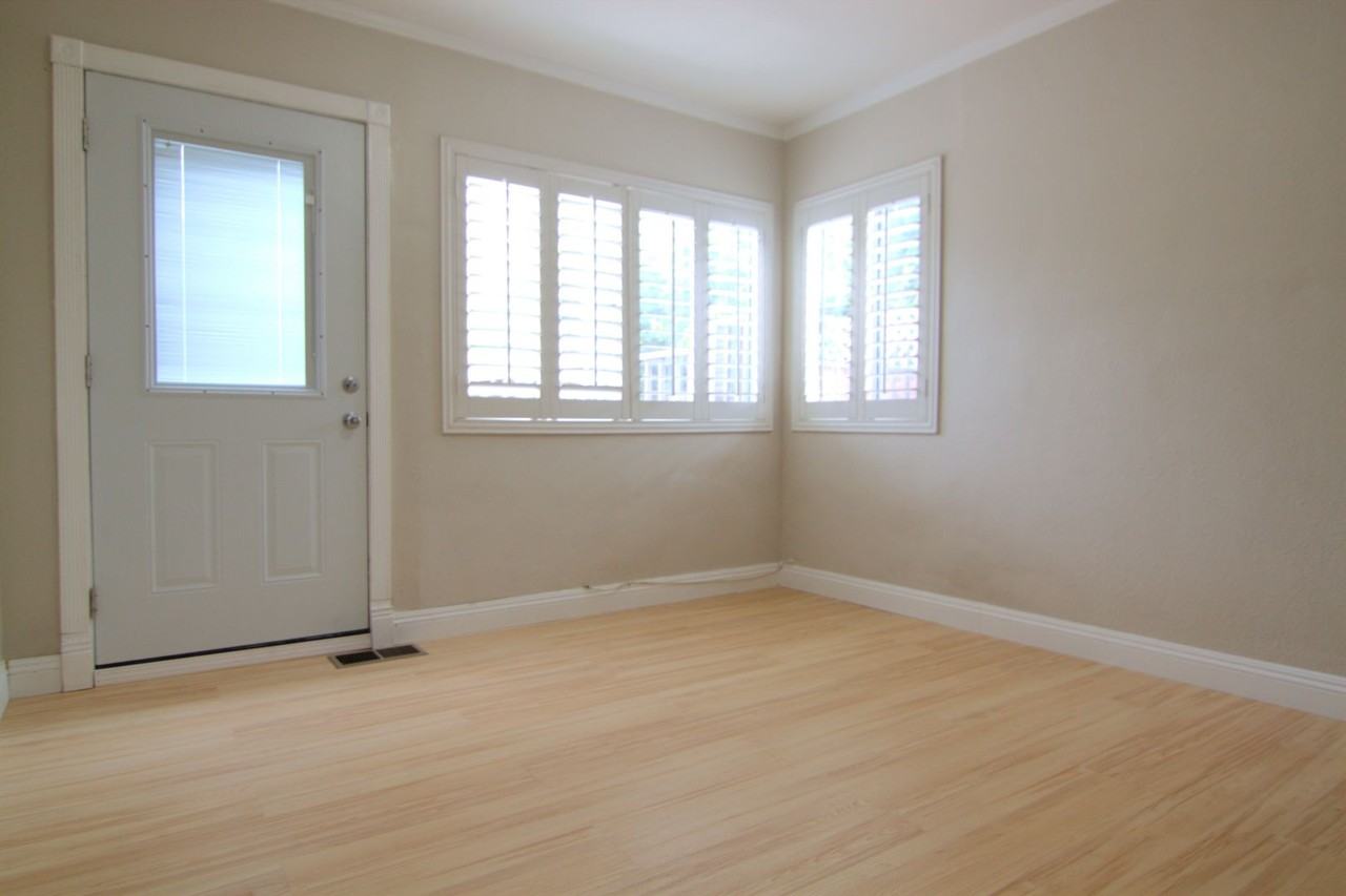 1440 N Pass Ave - Photo 6 of 21