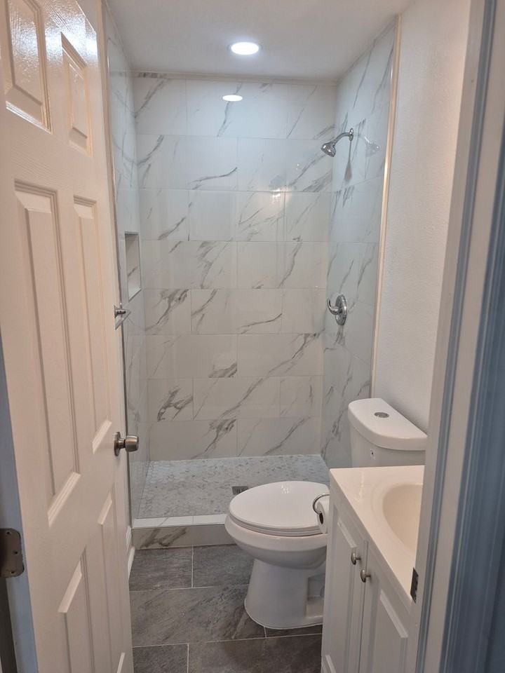 1402 E Bougainvillea Ave - Photo 5 of 25