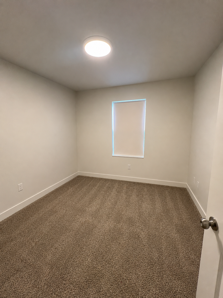 3074 Meadow View Loop - Photo 6 of 13