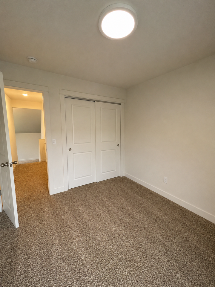 3074 Meadow View Loop - Photo 7 of 13