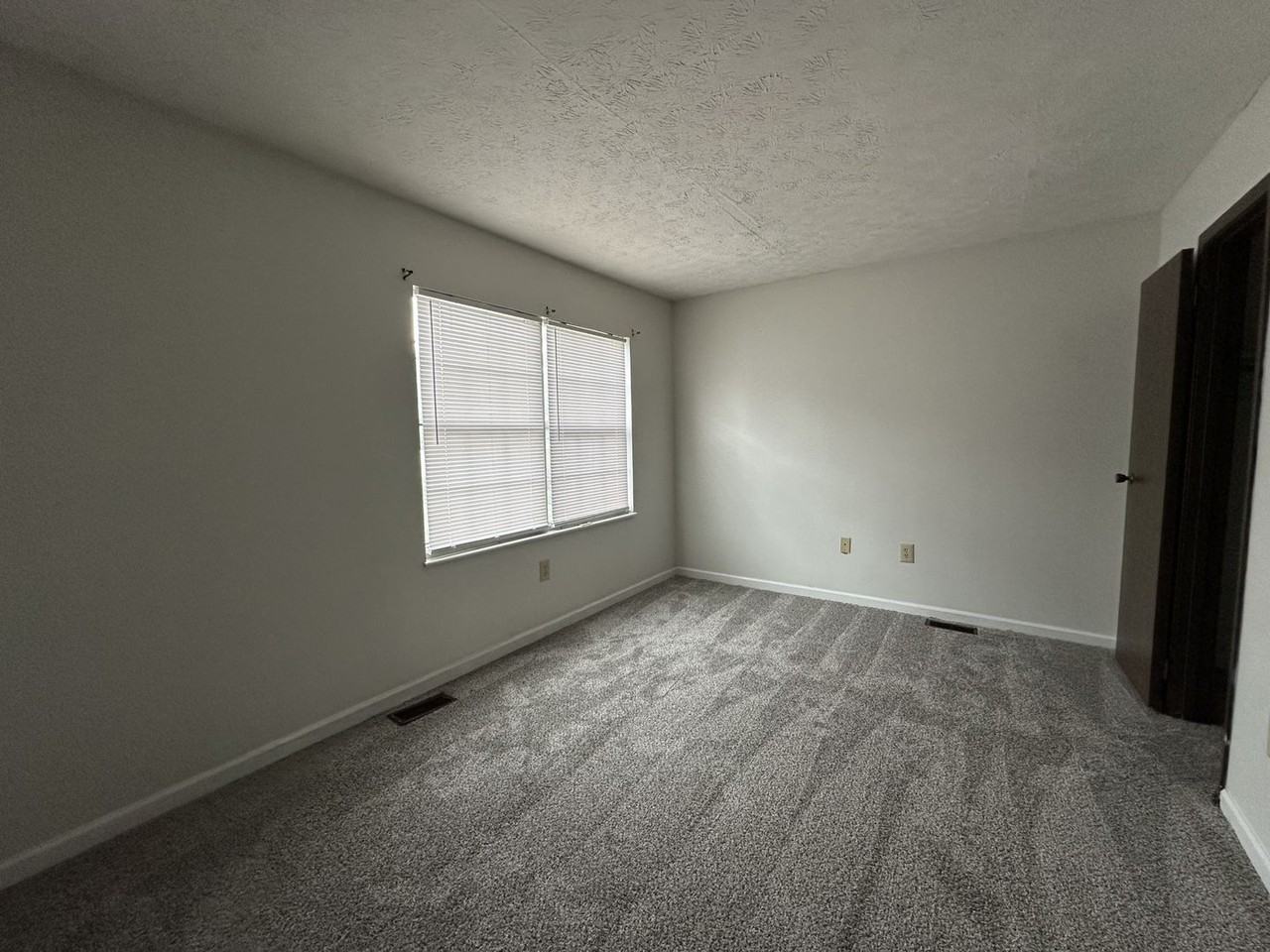 Welcome to the Townhomes at Greenvalley! - Photo 7 of 9