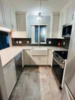 featured image of 679 Meakanu Ln