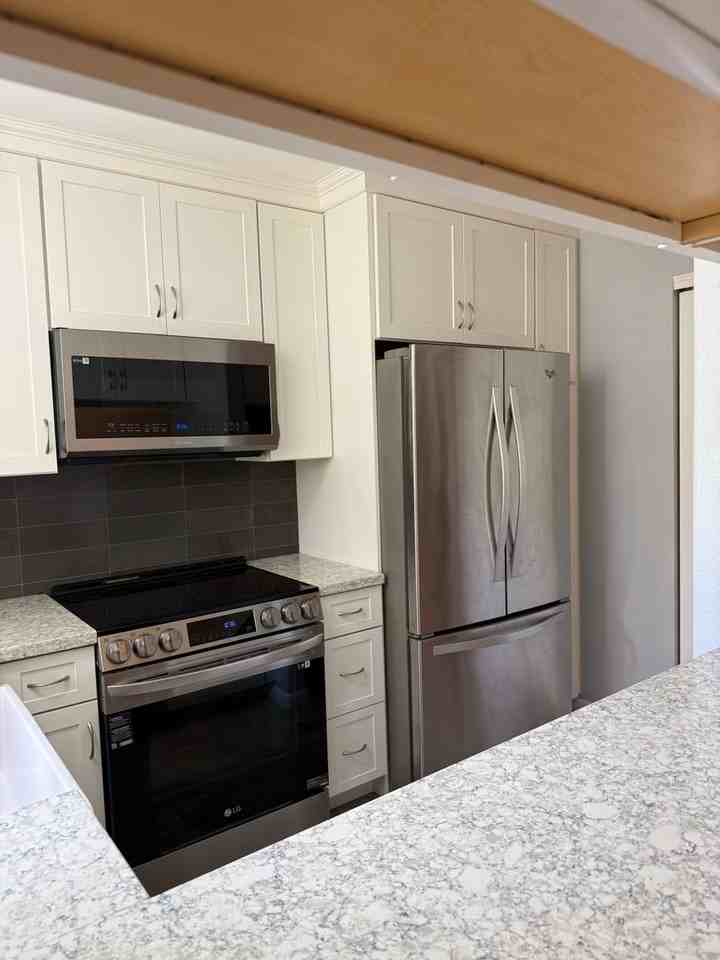 679 Meakanu Ln - Photo 4 of 39