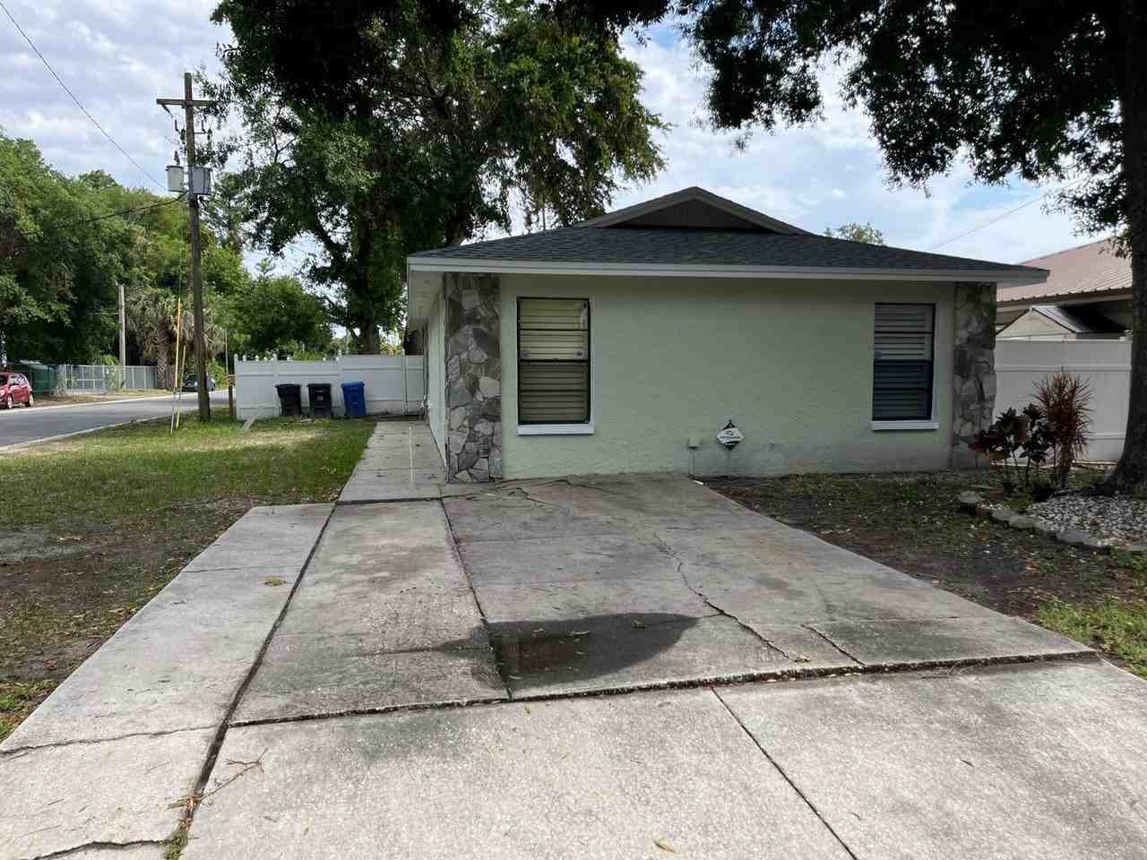 3802 W Hamilton Ave - Photo 5 of 20