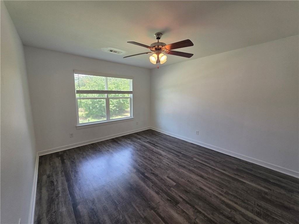 637 Hidden Springs Dr #1 - Photo 4 of 12