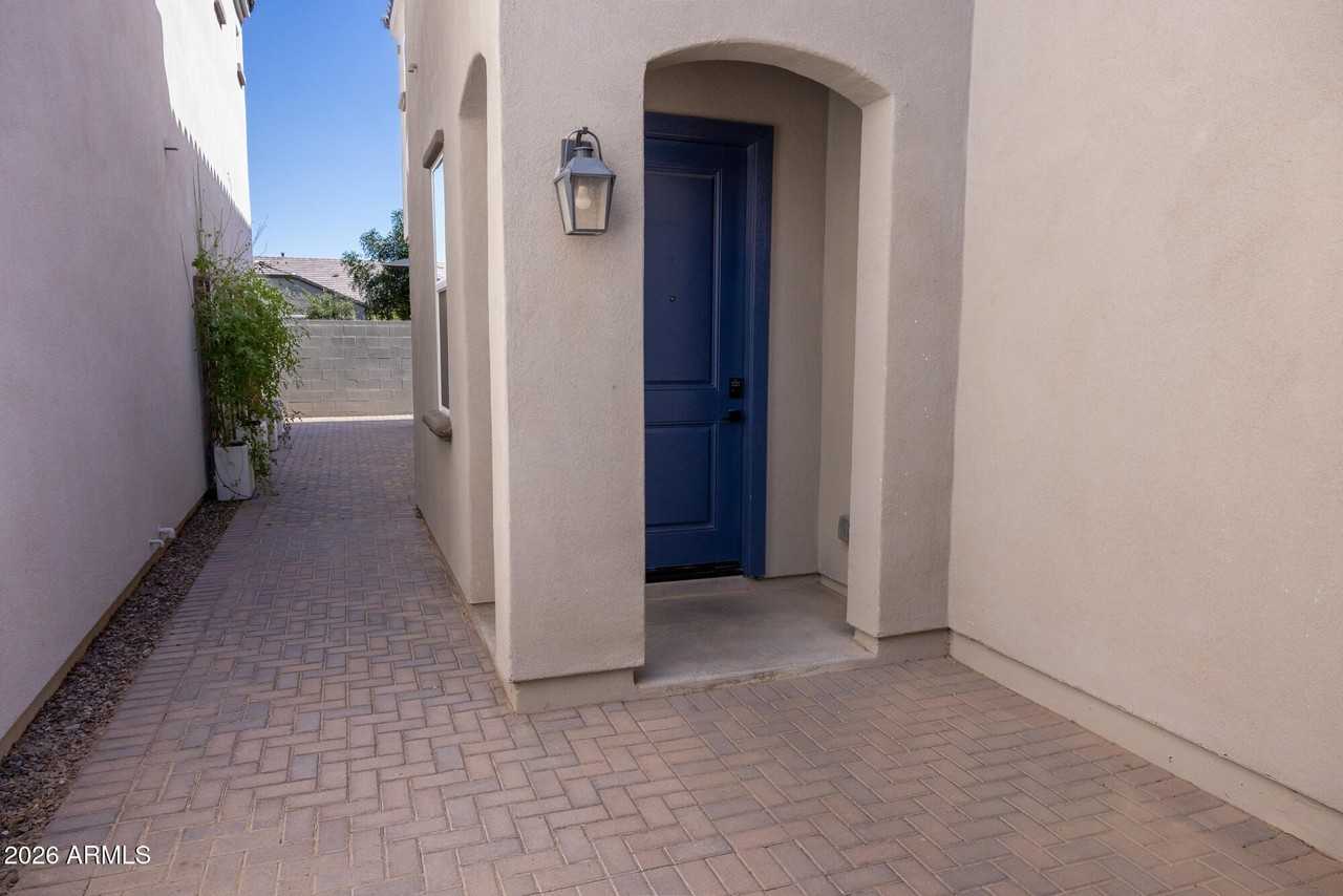 2462 E Lovebird Ln - Photo 7 of 39