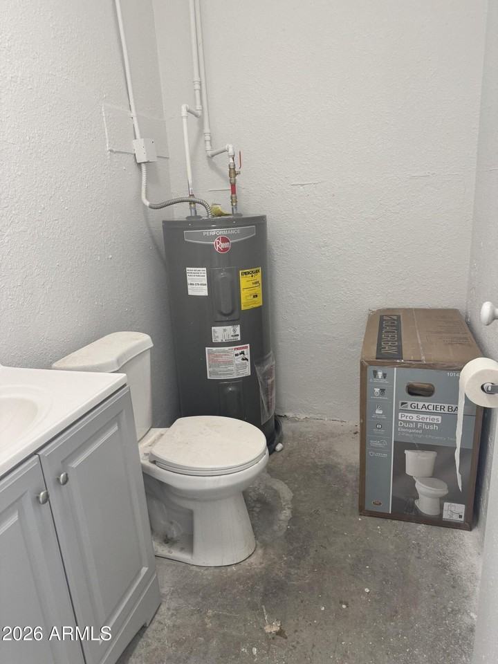 105 N Delaware Dr - Photo 6 of 17