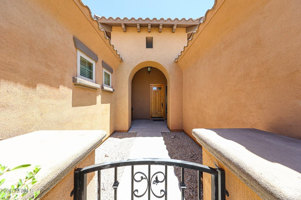 18175 W Narramore Rd - Photo 4 of 50