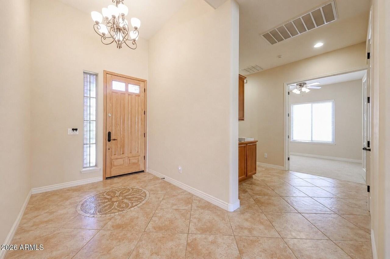 18175 W Narramore Rd - Photo 6 of 50