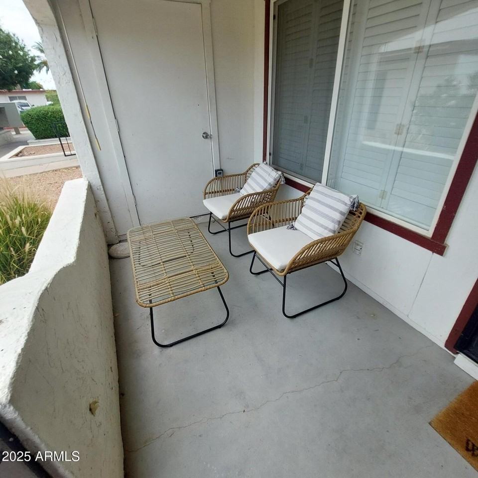240 S Old Litchfield Rd #113 - Photo 6 of 45