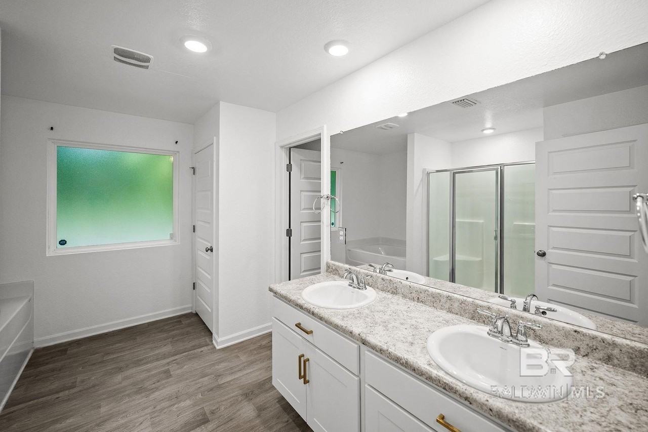 7087 Abigail St - Photo 5 of 7