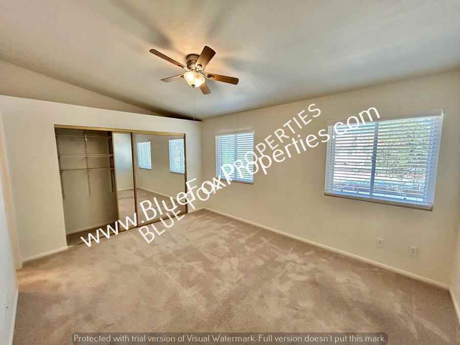 2688 W Avenida Azahar - Photo 3 of 24