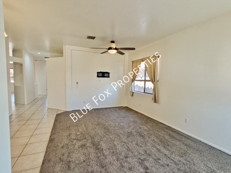 7063 W Autumn Dew Ct - Photo 5 of 36