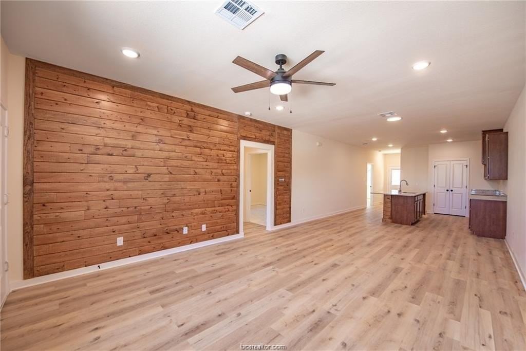 603 N Echols St #A - Photo 3 of 14