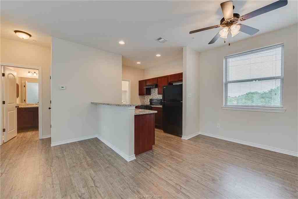 1915 Dartmouth St #3023 - Photo 4 of 20