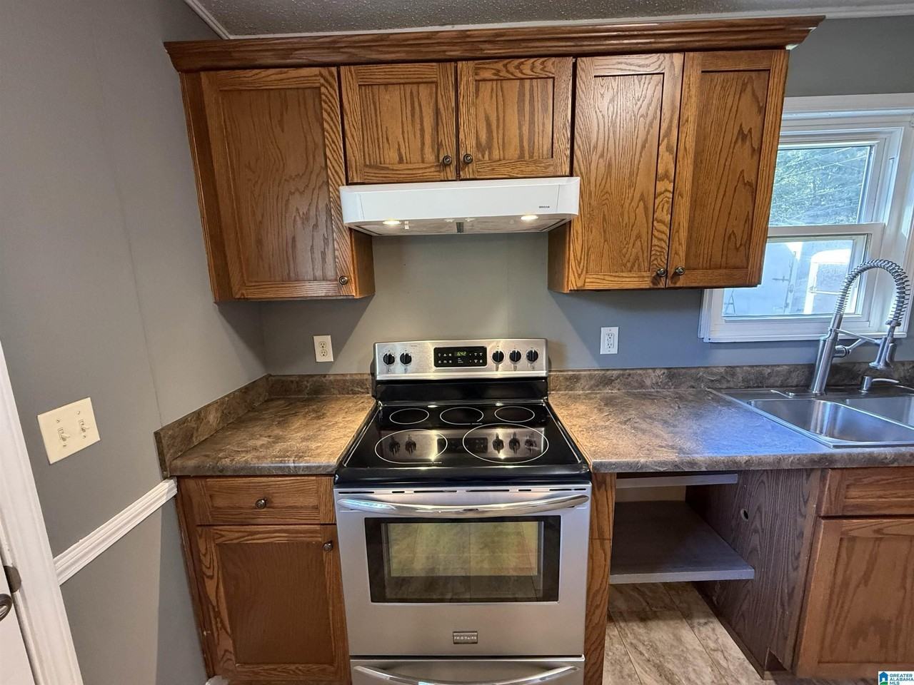 5330 Tyler Loop Rd - Photo 4 of 16