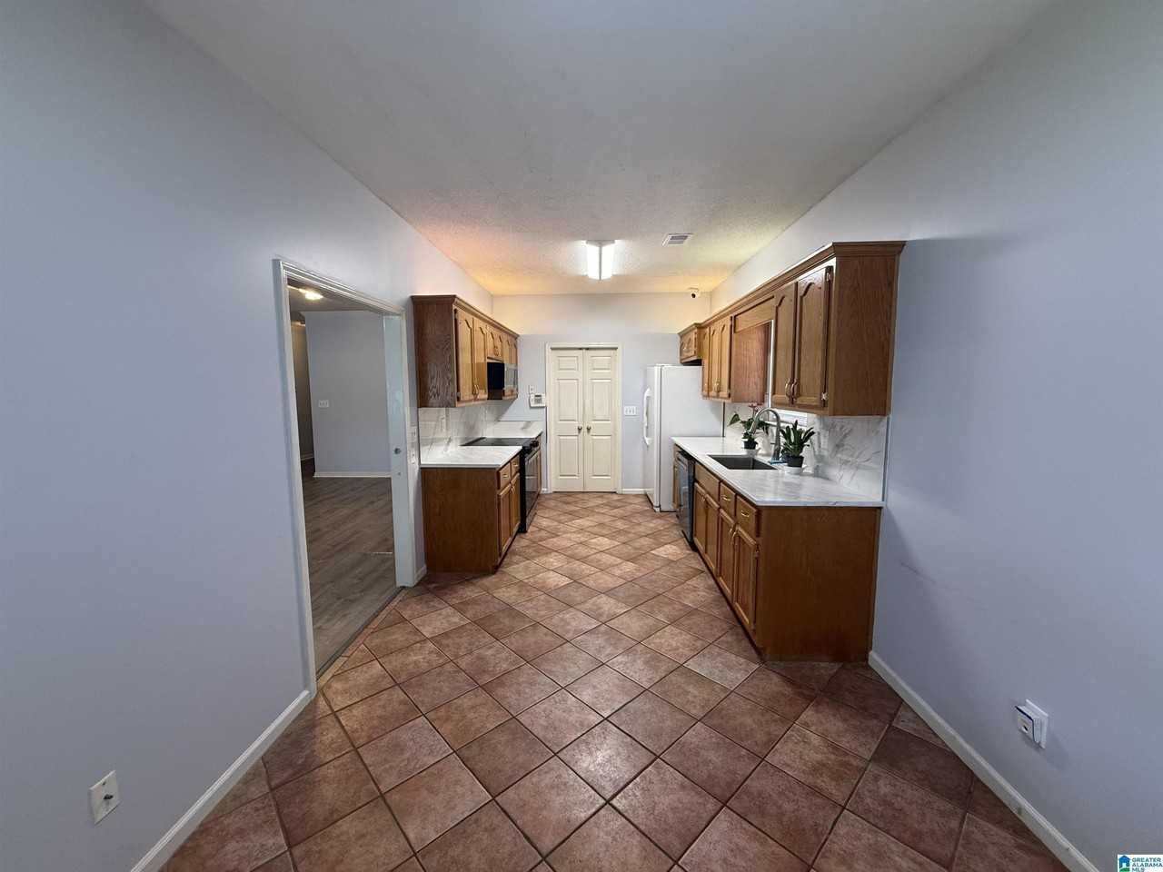 5169 Alex Way - Photo 4 of 14