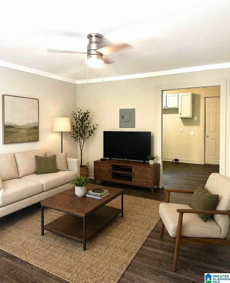 328 54th St #B - Photo 2 of 15