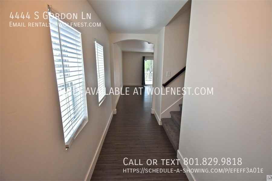 4444 S Gordon Ln - Photo 4 of 39