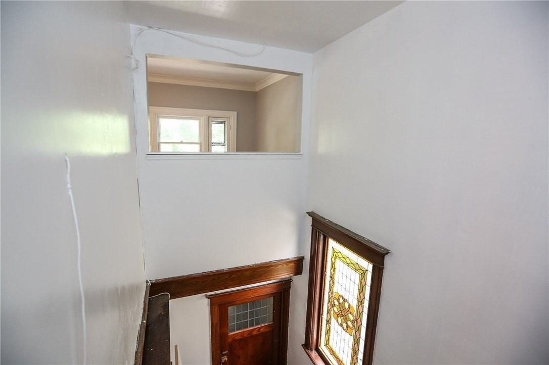 29 Birch Cres #UP - Photo 3 of 31
